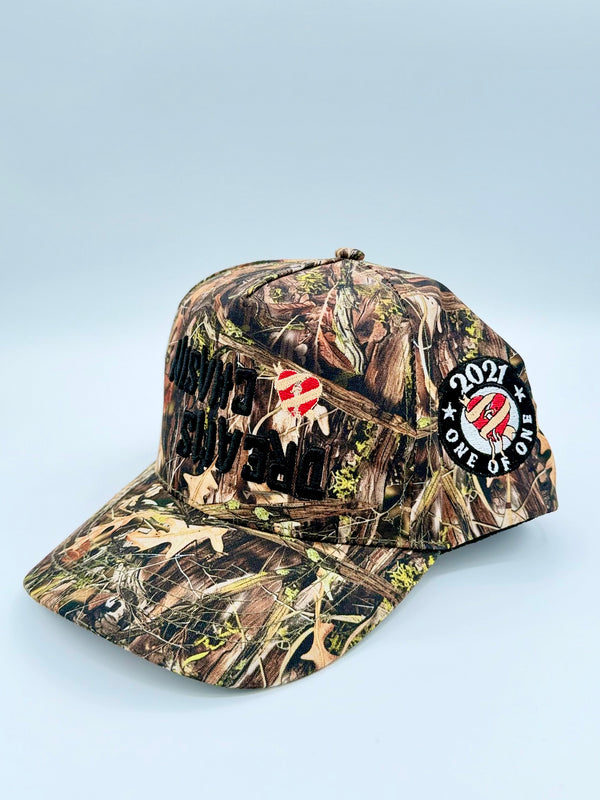 🧢 CHASING DREAMS SNAPBACK (LEOPARD EDITION)